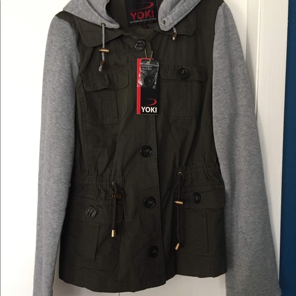 Light Weight Jacket - Picture 3 of 3